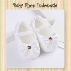 prewalker putih bow baru  large