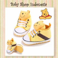 sepatu pooh  large